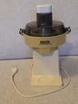 Waring Juice Extractor Model 11JE10 Harvest Gold Works Vintage. Fixed Price $31.99.