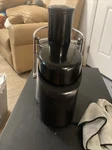 Sharper Image Juicer #HR-650-1. Fixed Price $60.00.
