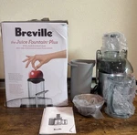 Breville Fountain Plus JE98XL Silver Juicer New Box. Fixed Price $119.95.