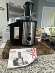 Cooks 700 Watt Extractor New Never Used Juicer Model XJ-8K129E1 *. Fixed Price $10.50.