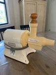 Vintage Champion Juicer G5-NG-853S Heavy Duty Off White Tested. Fixed Price $100.00.