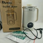 Iagreea Soy Milk Maker, Blades, Model: HB-B10KW1 In White. New/open Box. Fixed Price $45.00.