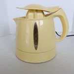 Genuine Fiesta Citrus Juicer Yellow 32 Oz Electric Works CJ-110Y W/ Cord Storage. Fixed Price $21.44.
