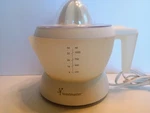 Vintage Toastmaster Citrus Orange Juicer W/pulp Adjuster Model 1108 Large 32 Oz. Fixed Price $24.95.