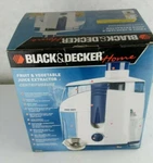 New Open Box Black & Decker Home Fruit 7 Vegetable Juice Extractor JE2060BL. Fixed Price $22.00.