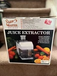 Vintage 1991 Juice Master Deluxe Extractor JM2500 Seen On Tv. Fixed Price $29.99.