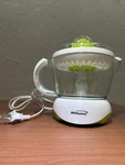 Brentwood J-15 24OZ Electric Citrus Juicer White In Excellent Condition. Fixed Price $9.12.