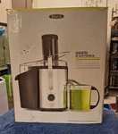 Bella High Power Extractor 1000W Centrifugal Juicer - Black/silver. Fixed Price $80.00.