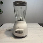 Oster Beasy Clean Blender Speed With 1.5 Glass Top By Sunbeam. Fixed Price $18.65.