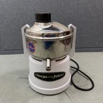 Vintage Omega Fruit And Vegetable Juicer Model 9000 House Commercial Tested. Fixed Price $155.00.