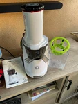White Royal Prestige Juicer, Used Maxtractor Model ULD-322NB. Fixed Price $249.00.