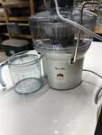 Breville The Fountain Compact BJE200XL 700W Stainless Steel Juicer. Fixed Price $50.00.