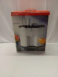Krups Vitamight Large Capacity Juice Extractor Kitchen Type/model 294-70 White. Fixed Price $38.00.