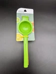 Culinary Elements Citrus Squeezer Green Metal Hand Juicer Kitchen Gadget Tool. Fixed Price $6.10.