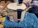 Black And Decker Home Pulp Free Fruit Vegetable Juice Extractor JE2060BL. Fixed Price $19.99.