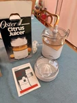 Vtg Oster Citrus Juicer 4100-08A 1992 In Box Vg Condition. Fixed Price $30.00.