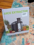 Znoav Juice Extractor 600W MY-610. Fixed Price $50.00.