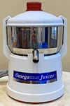 Omega Juicer Model 1000 Fruit And Vegetable Electric White Tested Works. Fixed Price $60.00.