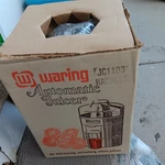 Vintage Waring Automatic Juicer-electric JC1108 Works!. Fixed Price $87.50.