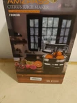 Amzpass FE003B Black Detachable Dual-head Electric Automatic Citrus Juice Maker. Fixed Price $39.99.
