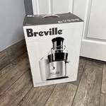Breville Fountain Plus JE98XL Silver Juicer New Box. Fixed Price $119.99.