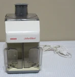 Singer Giant 300W Fruit Juicer Extractor #774 Pulp Separator Working. Fixed Price $8.85.