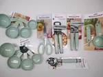 Kitchenaid Pistachio, Mint, Light Green, Pastel Utensils (hpia). Fixed Price $12.00.