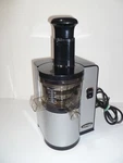 Omega VSJ843Q Vertical Low Speed Masticating Juicer - Used Working!. Fixed Price $85.00.