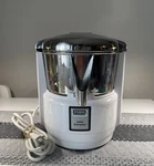 Waring Commercial Juice Extractor Professional Model 6001C 31JE27.TESTED.. Fixed Price $180.00.