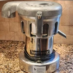 Nutrifaster N450 Commercial Fruit And Vegetable Juicer/ Very Clean W/ New Blade. Fixed Price $775.00.