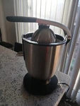 Eurolux ELCJ-1700S Black Silver Stainless Steel Corded Citrus Juicer- Guc!. Fixed Price $24.99.