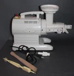 Twin Gear Green Star Electric Vegetable Juicer Extractor Model Gs 1000 190W. Fixed Price $129.99.